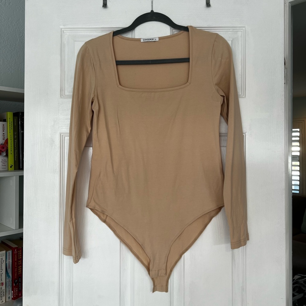 Mangopop taupe long sleeve body suit, size large.